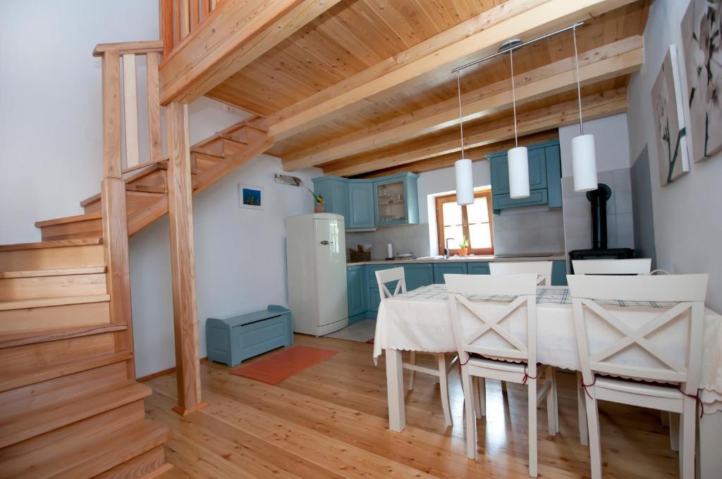 Apartments Tonkli Лоґє Номер фото